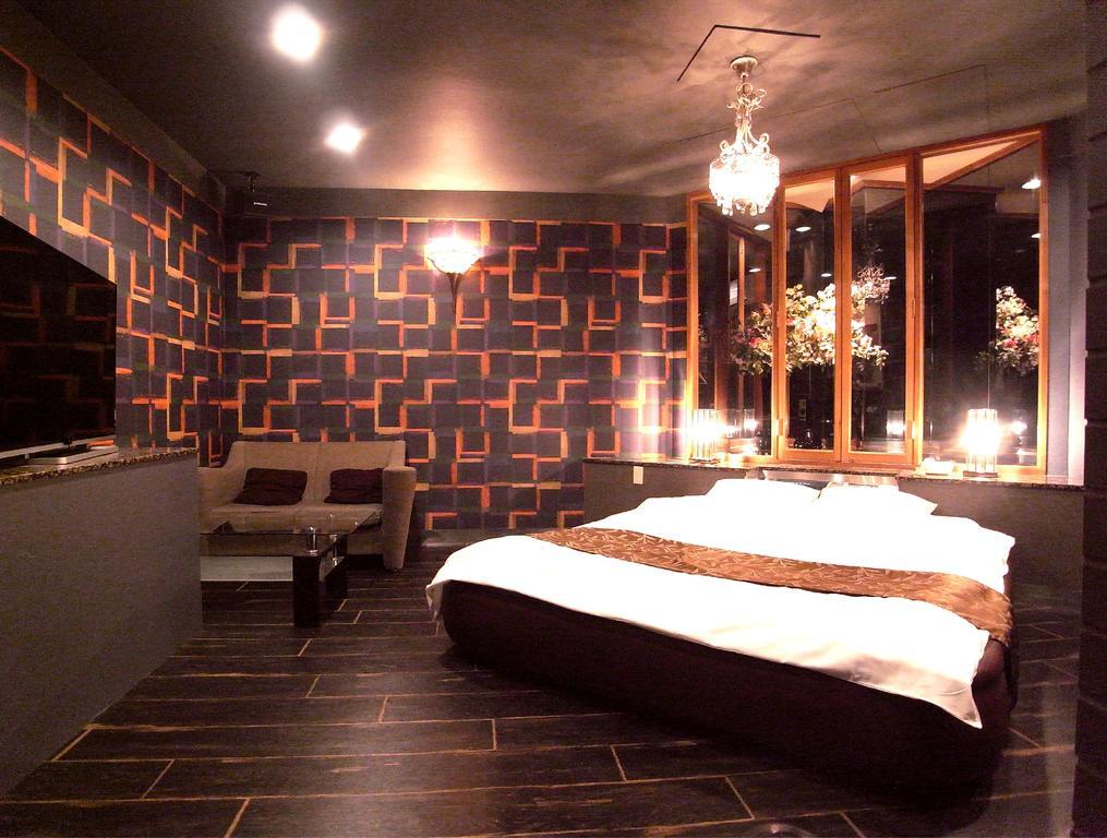 ホテル暴れ狸の鬼袋姫路駅前店 男塾ホテルグループ (Adults Only) هيميجي الغرفة الصورة